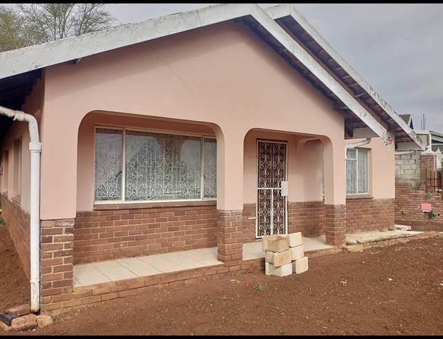 3 BEDROOM FREESTANDING FOR SALE IN RAISETHORPE